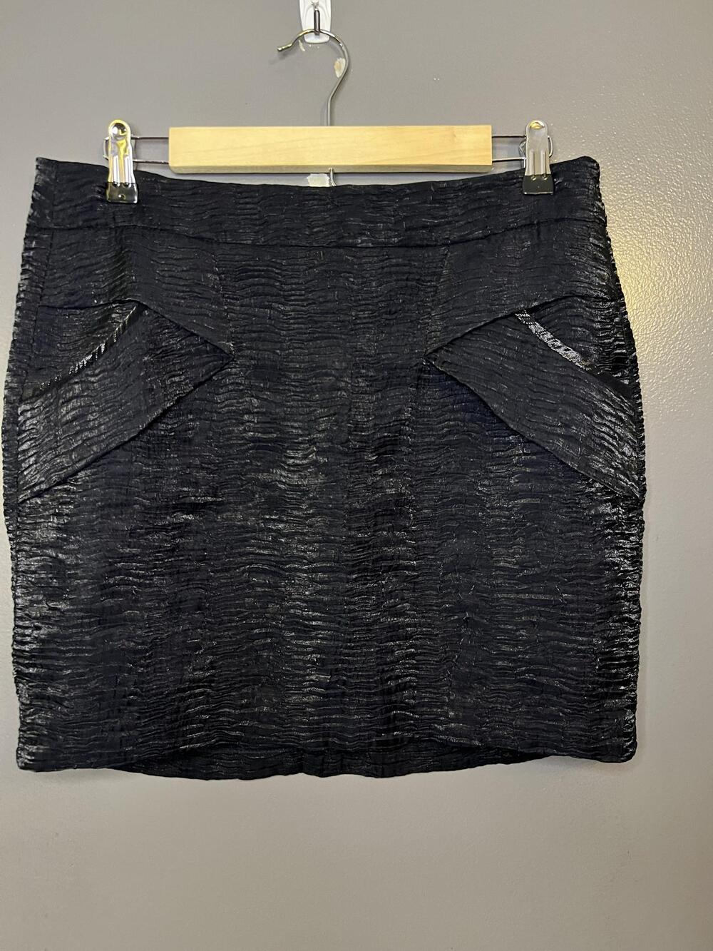 BCBGeneration Skirt Womens 8 Black Textured Satin Pencil Mini Lined Pockets